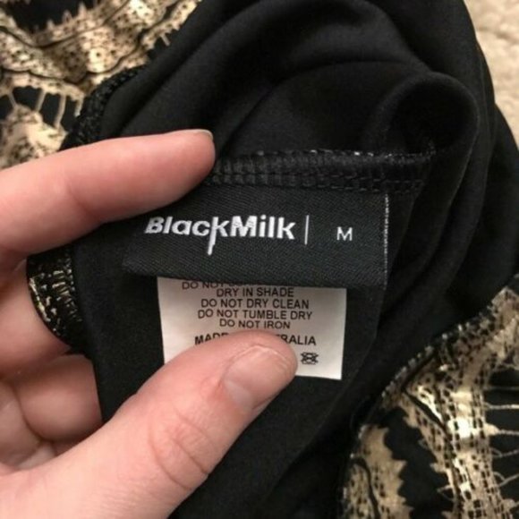 Authentic Black Milk Lashes Gold Cap Sleeve - Picture 6 of 7